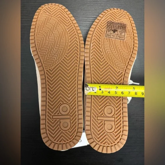 Alo Sunset Sneakers Sandstone women’s size 5 - Picture 7 of 7